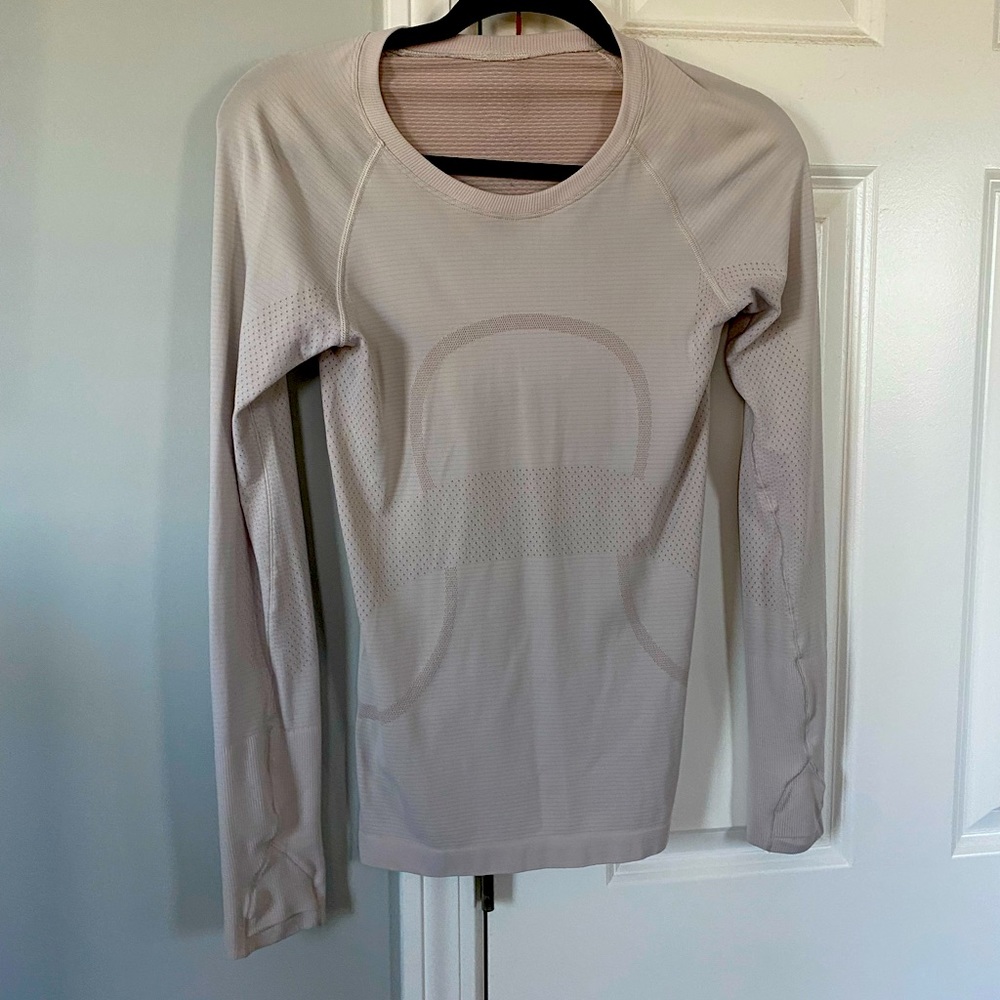 Lululemon Swiftly Tech Long Sleeve Shirt